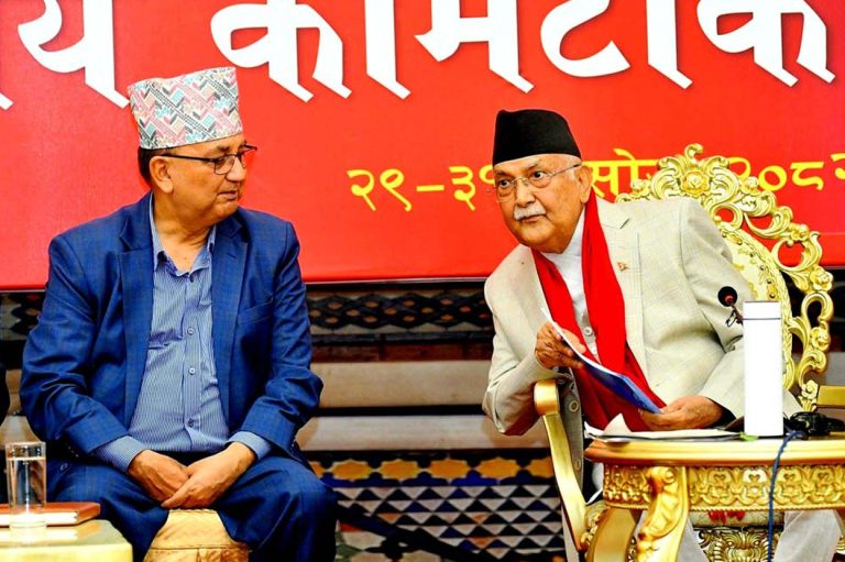 एमाले महाधिवेशन : मनोनीत प्रतिनिधिको सूचीमा ईश्वर पोखरेलको असहमति