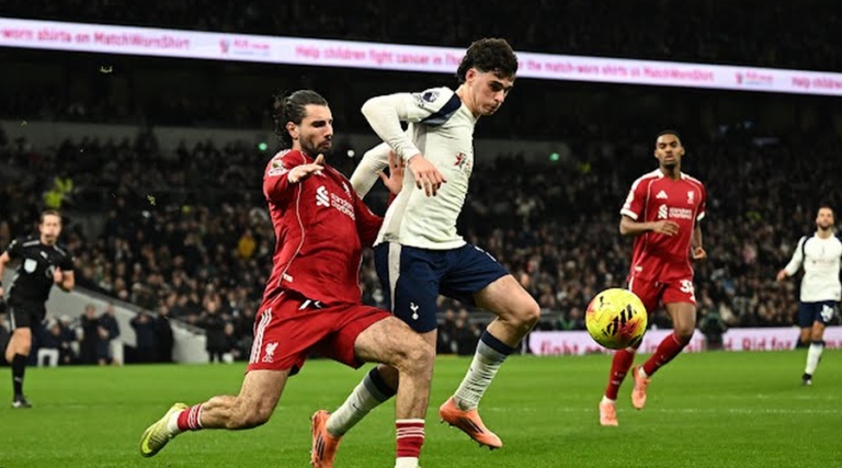 लिभरपुलले टोटनहमलाई हरायो, दुई खेलाडीलाई रातो कार्ड