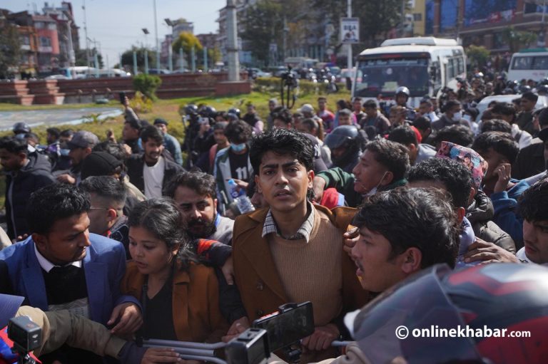 जब मिरज थाके, शान्त बन्यो माइतीघरको चार घण्टे लुकामारी