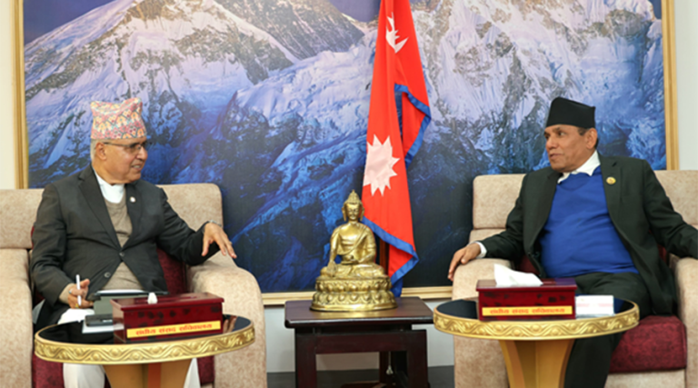 राष्ट्रिय सभाका अध्यक्षसँग मन्त्री खनाल र सिन्हाको भेट   