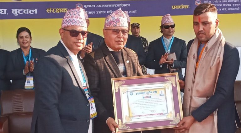 बुटवलमा नवौँ जिल्लास्तरीय स्नुकरको तयारी