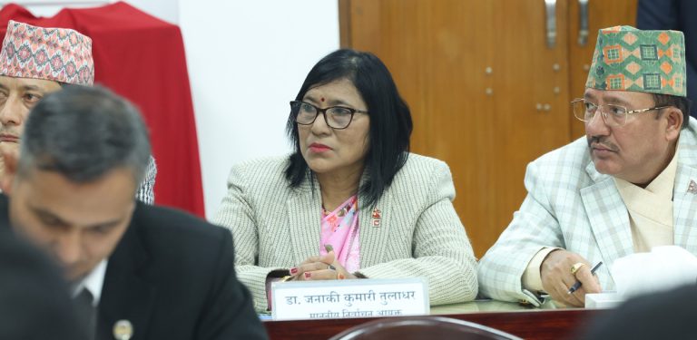 सर्वपक्षीय बैठकमा आयोगले भन्यो- चुनावबारे शंका गर्नुपर्ने अवस्था छैन