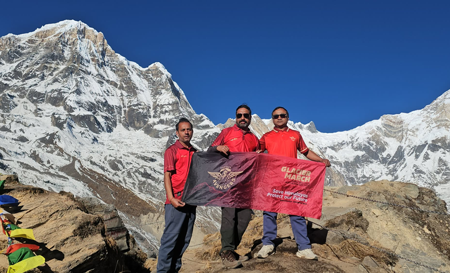 अन्नपूर्ण बेसक्याम्प पुगेर पोखरा एभेन्जर्सले दियो समर्थकलाई धन्यवाद