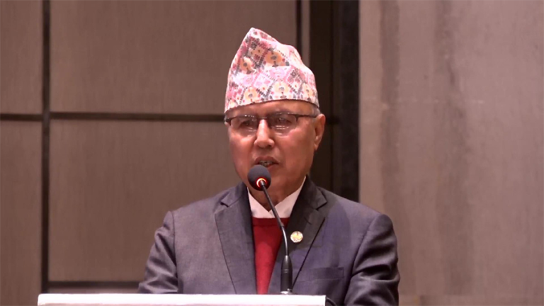 सडकबाट कसैलाई अपराधीकरण गर्न मिल्दैन : अर्थमन्त्री