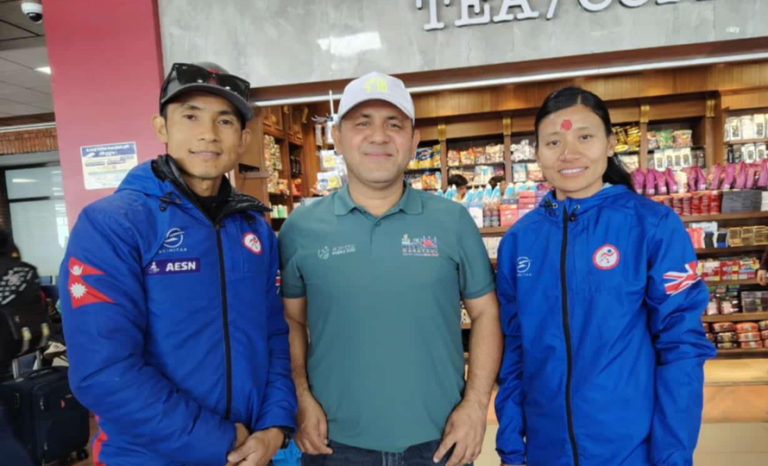 सन्तोषी भ्यालेन्सिया म्याराथनमा सहभागी हुन स्पेन प्रस्थान