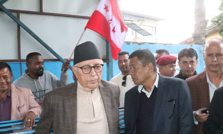 शेखर कोइरालाको प्रश्न : नेताहरूलाई ‘भ्याली’ छोड्न रोक लगाएर सरकारले कस्तो चुनाव गराउन खोजेको हो?