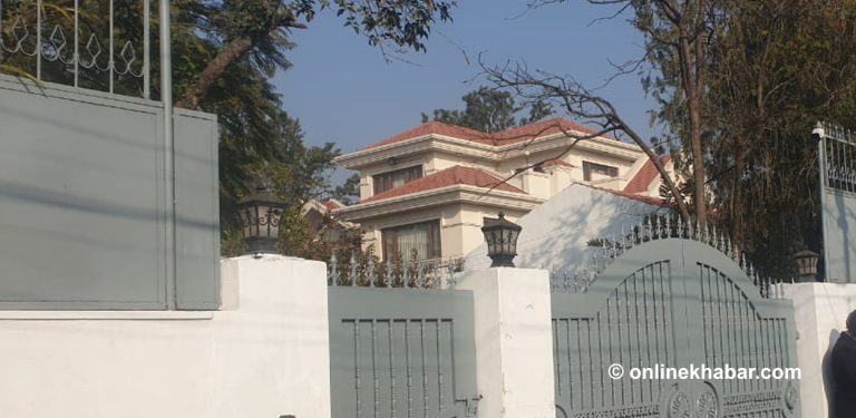 देउवासँग छलफल गर्न महाराजगञ्ज पुगे शेखरसहित नेता