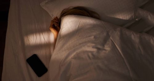 चिसोबाट बच्न पूरै मुख छोपेर सुत्दा हुनसक्छ स्वास्थ्यमा यस्तो असर