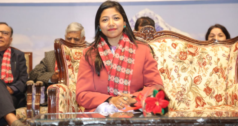 जनतासँग गरिएका प्रतिबद्धता पूरा गर्न सकिँदैन कि भन्ने डर लाग्छ : सुनिता डंगोल