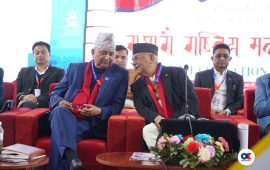 ओलीलाई ईश्वर पोखरेलले भने- अभिभावक भएर बस्नुस्, नेतृत्व हामीलाई दिनुस्