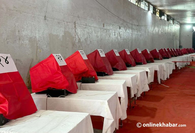 एमाले महाधिवेशन : मतदानको हल सारिने, मेसिनमा विवरण थप्नै बाँकी