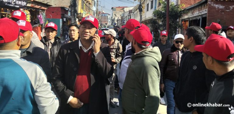 एमाले महाधिवेशन : थापागाउँदेखि च्यासलसम्म इतर पक्षको ‘रेड मार्च’