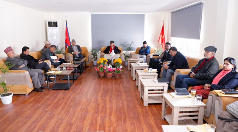 ओलीले तयार पारेको बन्दसूची एमाले बैठकबाट पारित, भोलि आयोग पठाउने