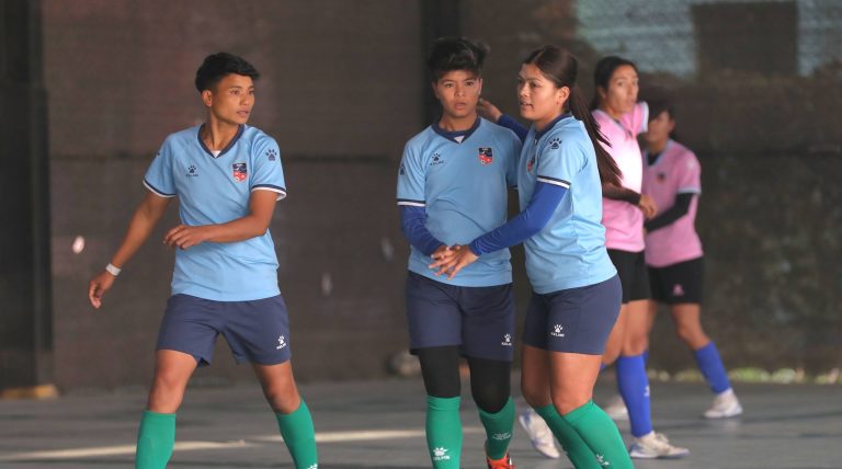 साफ फुटसल च्याम्पियनसिप : महिलातर्फ नेपालले श्रीलंकासँग खेल्दै