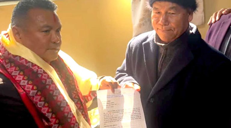 अम्बिरबाबु गुरुङले एमाले त्यागे, नेकपाबाट उम्मेदवार