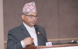 एउटा कानुन बनाउन ५ वर्ष लगाउनेलाई भोट नदिनुस् : कानुनमन्त्री सिन्हा