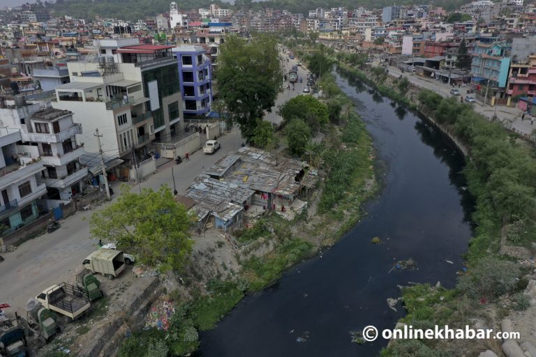 नदी किनारा मापदण्डको विवाद टुंग्याउन सर्वोच्च अग्रसर