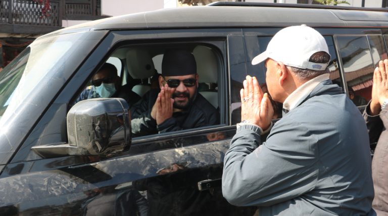 पूर्वका जिल्ला घुमेर काठमाडौं फर्किए बालेन