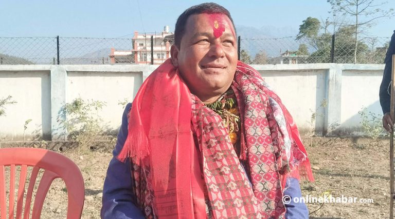 सुर्खेत– १ मा एमाले नेता शाहीले गराए मनोनयन दर्ता