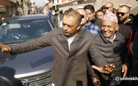 सभापति बनेपछि पहिलोपटक पार्टी कार्यालयमा गगन (तस्वीरहरू)