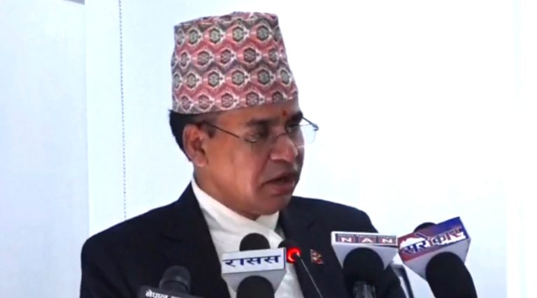 भन्सार प्रशासन वास्तविकतामा आधारित हुनुपर्छ : अर्थ सचिव उपाध्याय