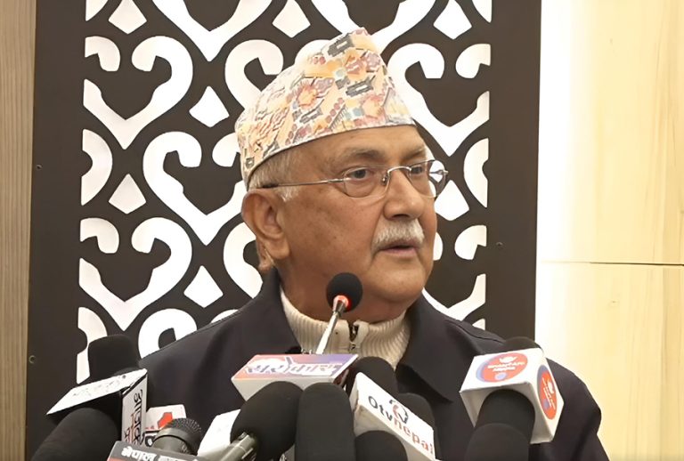 बालेन लक्षित ओलीको टिप्पणी– ‘बतासका खेती गरिरहेका छन्’