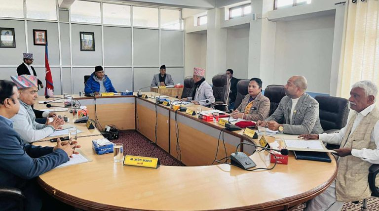 लुम्बिनी सरकारले गर्‍यो सचिवहरूको हेरफेर