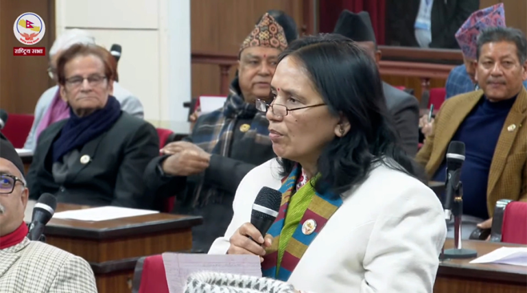 सामाजिक सञ्जालबाट चुनावबारे गलत सन्देश दिने उम्मेदवारलाई कारबाही गर्नुपर्छ : मदनकुमारी साह