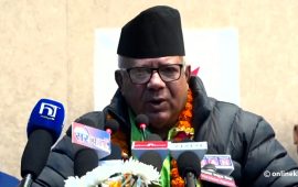 अरु पार्टीको हालत देखिरहेका छौं, हामीले पनि सिक्नुपर्छ : माधव नेपाल