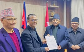 दाङ क्षेत्र नम्बर १ मा मेटमणिले नै पाए नेकपाको टिकट