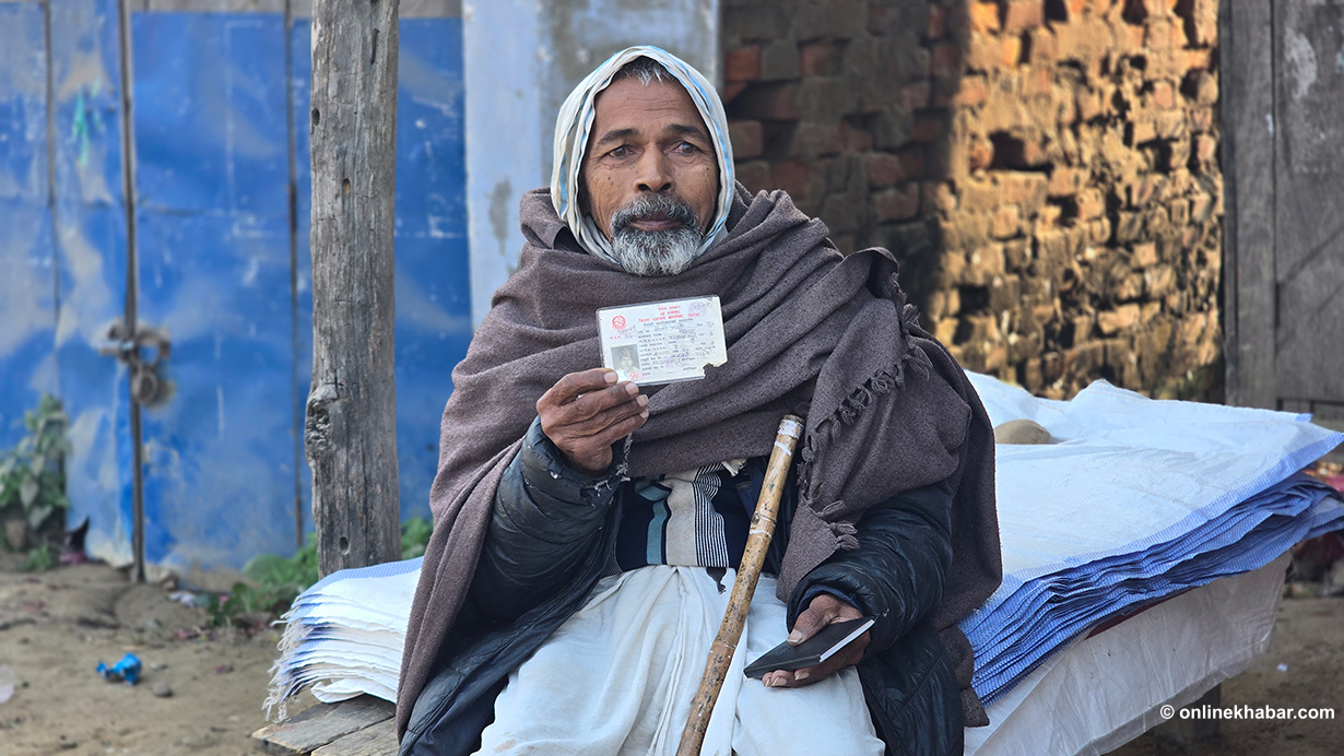 भोटका नारा गुञ्जिरहँदा कविर कुटीमा रोइरहेका मोती