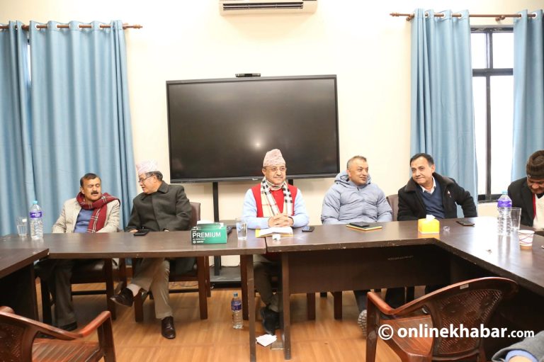 कांग्रेस कार्यसम्पादन समिति बैठक स्थगित