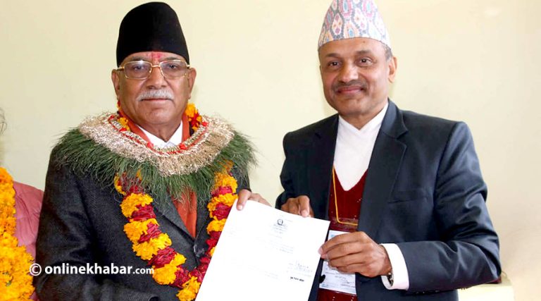 रुकुमपूर्वबाट प्रचण्डको उम्मेदवारी मनोनयन दर्ता