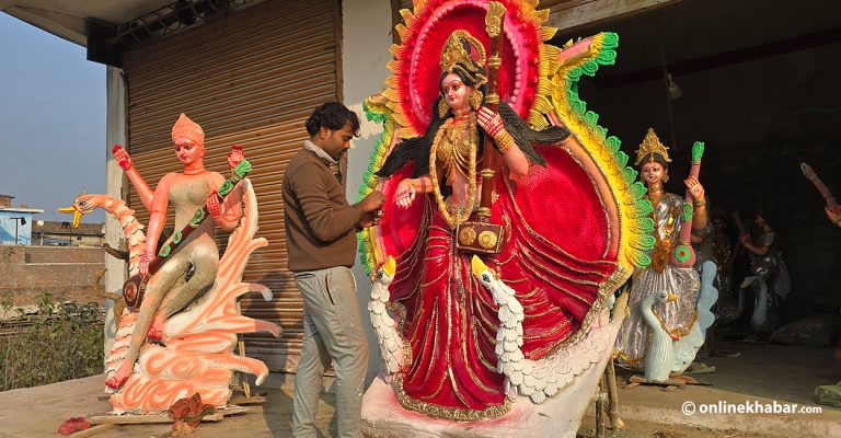 सिरहाका प्रमेन्द्र : सिभिल इन्जिनियरिङ पढेका मूर्तिकार