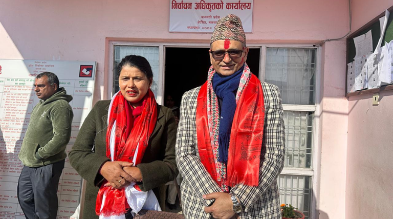 बागमतीमा एमालेका प्रेम दंगालले गराए उम्मेदवारी दर्ता