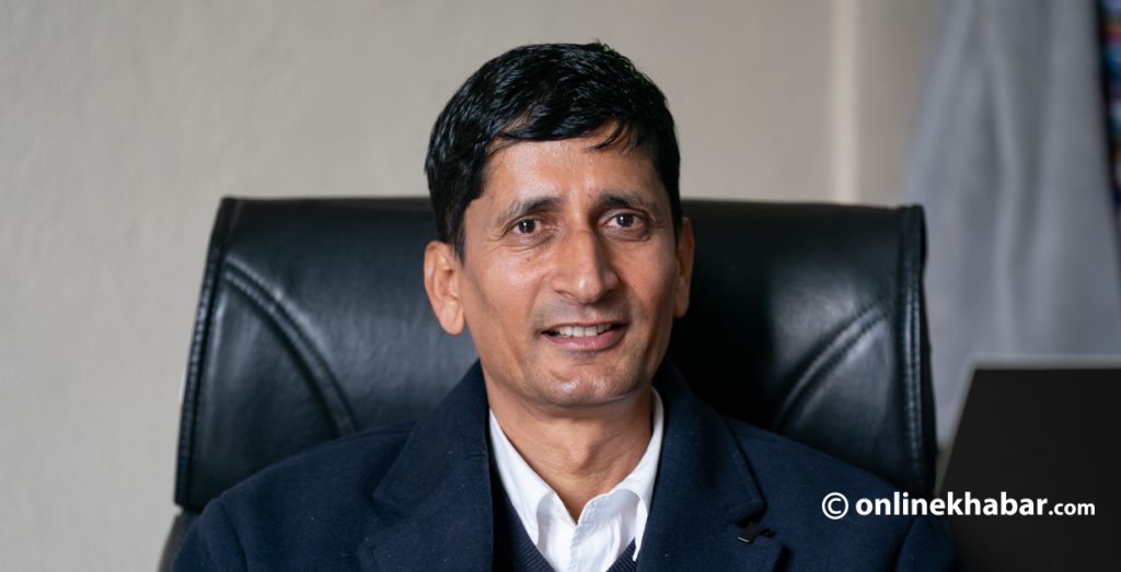 स्वास्थ्य बीमा बोर्डका निर्देशक डा. काफ्लेको राजीनामा स्वीकृत हुँदै, निमित्त पठाउने तयारी