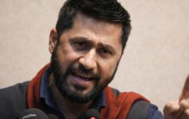 रवि लामिछानेले वारेसबाट दर्ता गरे उम्मेदवारी