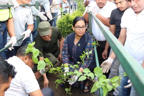 ‘भरतपुरको मुहार फेरेर बिदा लिंदैछिन् रेनु दाहाल’