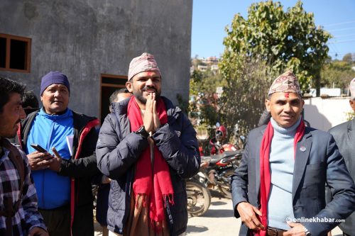 आफ्नो निर्वाचन क्षेत्रभन्दा बाहिर घरदैलो गर्दै सागर ढकाल, सार्वजनिक गरे चुनाव प्रचार खर्च