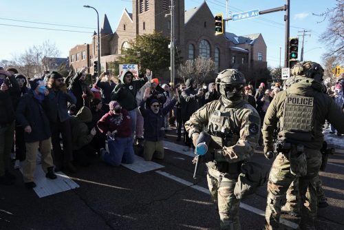 अमेरिकाले नेपालसहित ७५ देशलाई आप्रवासी भिसा प्रक्रिया स्थगित गर्ने