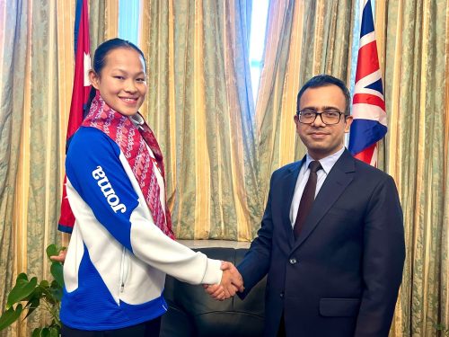 कराते खेलाडी एरिकालाई लन्डन दूतावासमा सम्मान