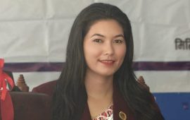 अस्मिता थापालाई टिकट दिएपछि ओखलढुंगा एमालेमा विवाद, निर्णय नसच्याए असहयोग गर्ने चेतावनी