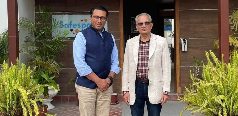 उम्मेदवारी फिर्ता लिन बाबुरामलाई रास्वपाको आग्रह, प्रचण्डको फोन