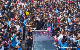 निर्वाचन अधिकृतको कार्यालय पुगे बालेन (तस्वीरहरू)