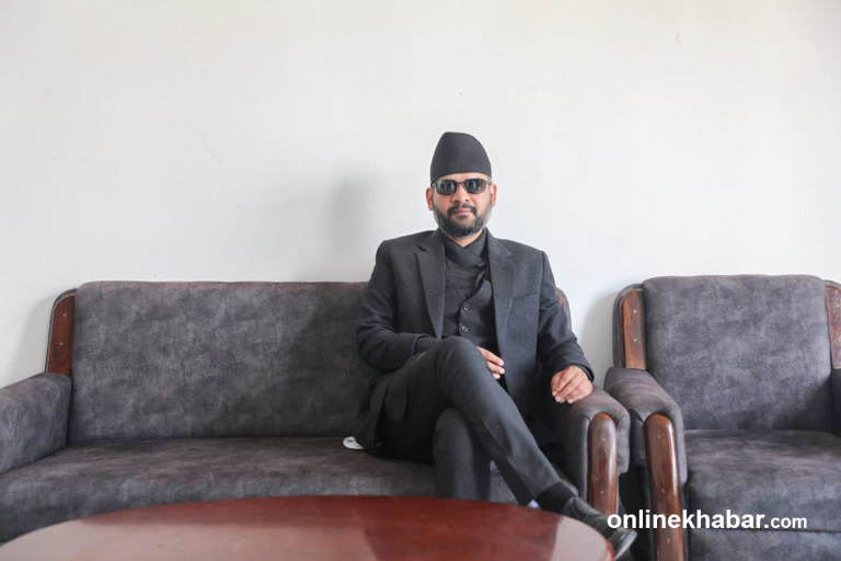 आचारसंहिता उल्लंघन :  बालेनदेखि हेमराजसम्मलाई आयोगले सोध्यो स्पष्टीकरण