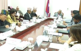 मन्त्रिपरिषद् बठैक जारी