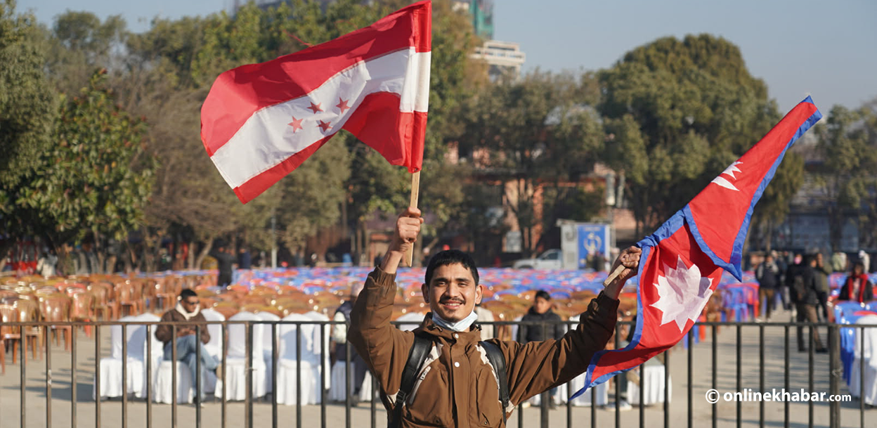 भृकुटीमण्डप आउन थाले कांग्रेस प्रतिनिधि, मञ्च बन्दै (तस्वीरहरू)