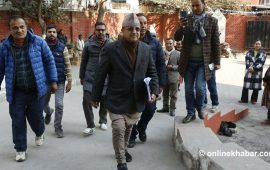 भोलि बिहान ८ बजे बस्ने गरी स्थगित भयो कांग्रेस बैठक