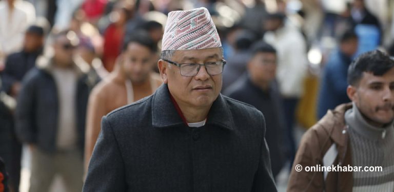 धनराज गुरुङले थाले केन्द्रीय समिति बैठक, गएनन् गगन-विश्व