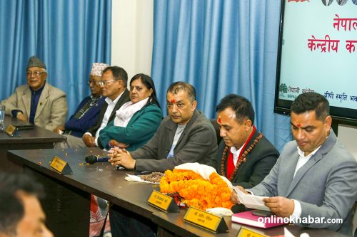 सुरु भयो कांग्रेस केन्द्रीय कार्य समिति बैठक (तस्वीरहरू)